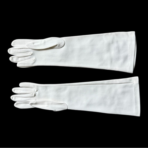 Bundle of Vintage Gloves - Picture 4 of 12